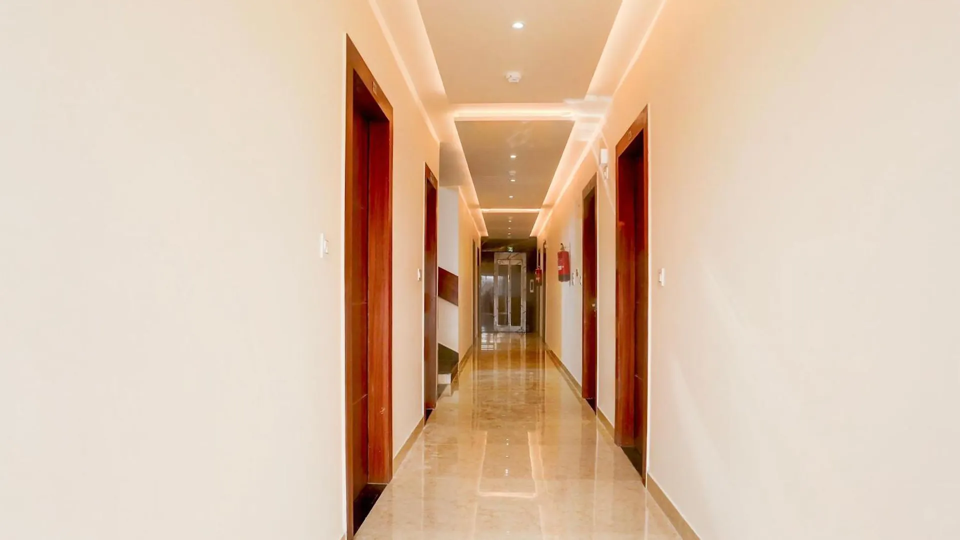 Hotel Super Townhouse Taj Nagri Phase 2 Formerly Grand Rivera Tajganj