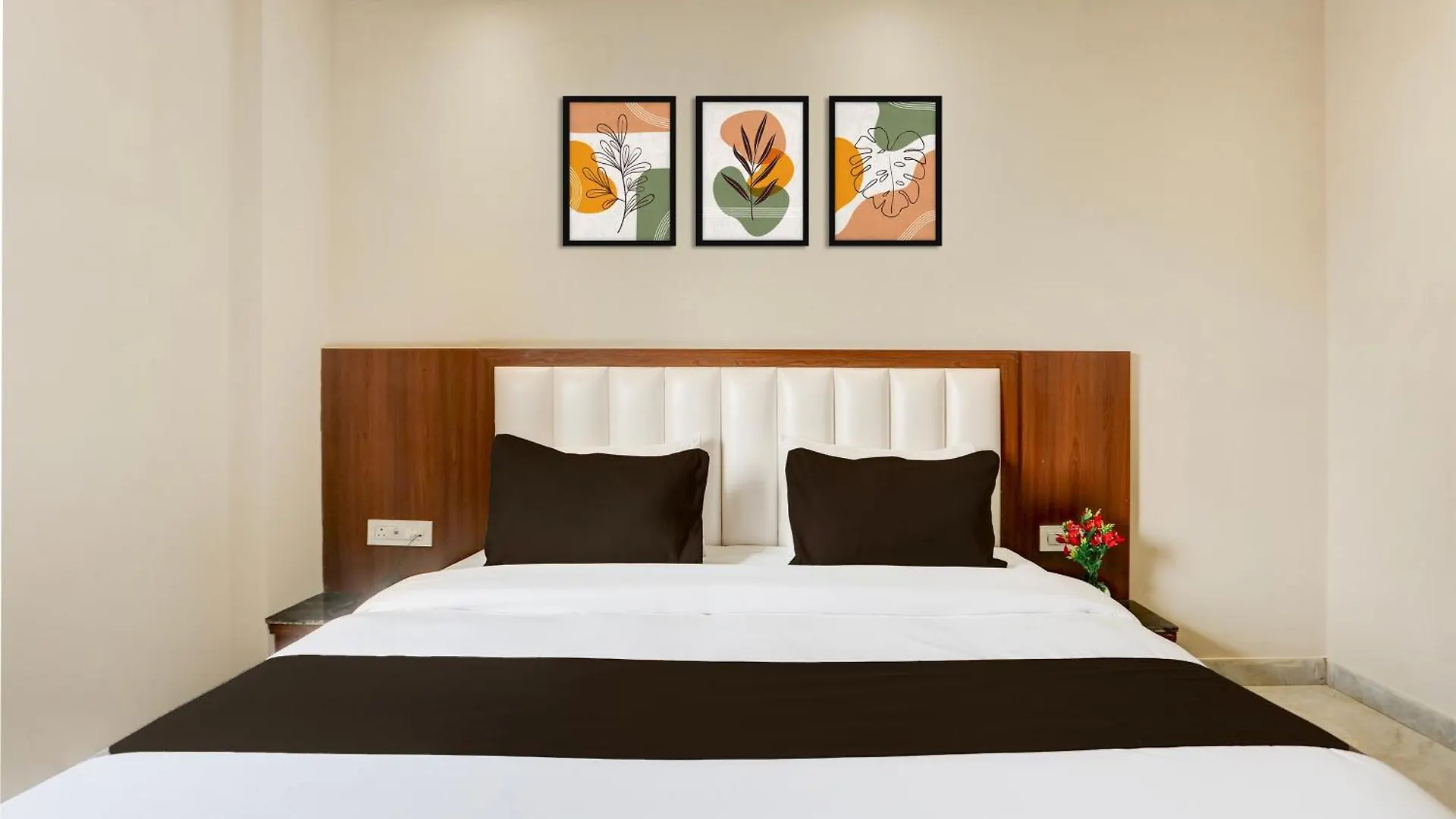 Super Townhouse Taj Nagri Phase 2 Formerly Grand Rivera Tajganj